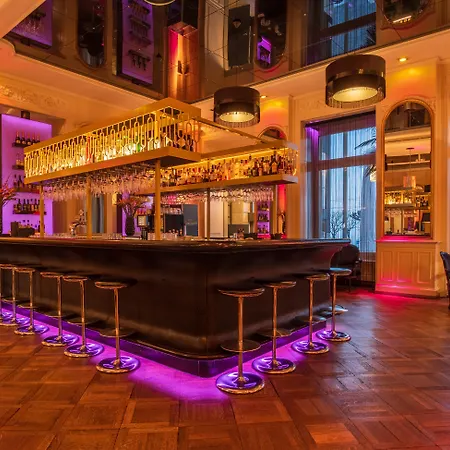Hotel Schweizerhof 5*